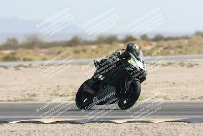 media/Oct-04-2025-CVMA (Sat) [[408bcdd6e4]]/Race 4-Formula Middleweight (Holeshot)/